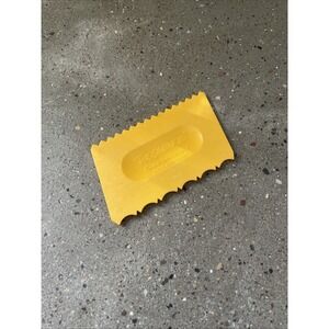 Vintage‎ Tupperware Yellow Cake Decorator 1558-4